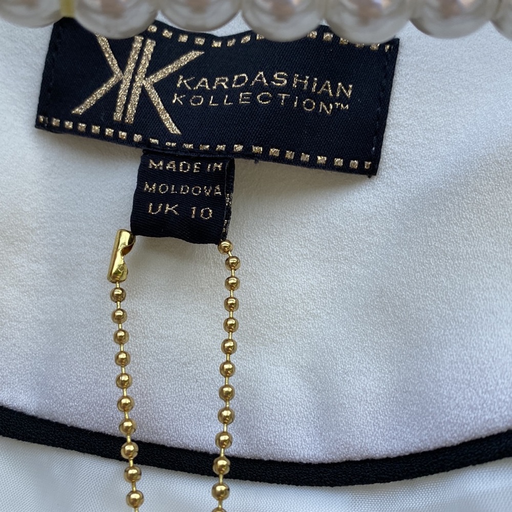 kardashian kollection white tuxedo jacket - Picture 3 of 5